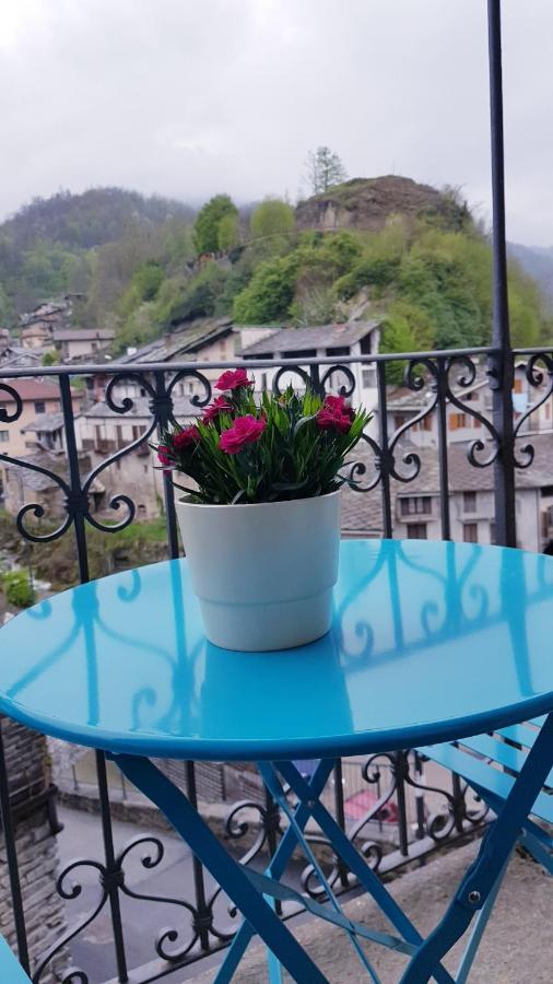 Appartement La Ca' d' Rina à Melle Extérieur photo