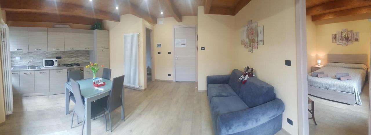 Appartement La Ca' d' Rina à Melle Extérieur photo